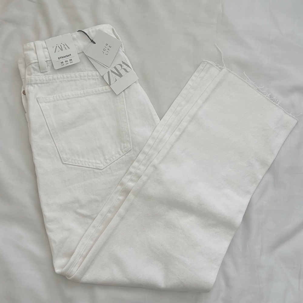 ZARA HI RISE ANKLE LENGTH JEANS